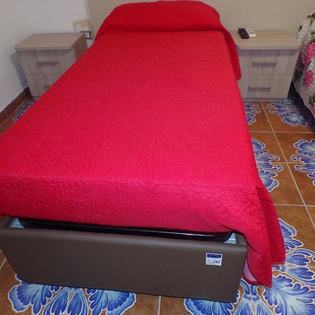Nuova Aurora Rent Rooms Roccalumera Extérieur photo