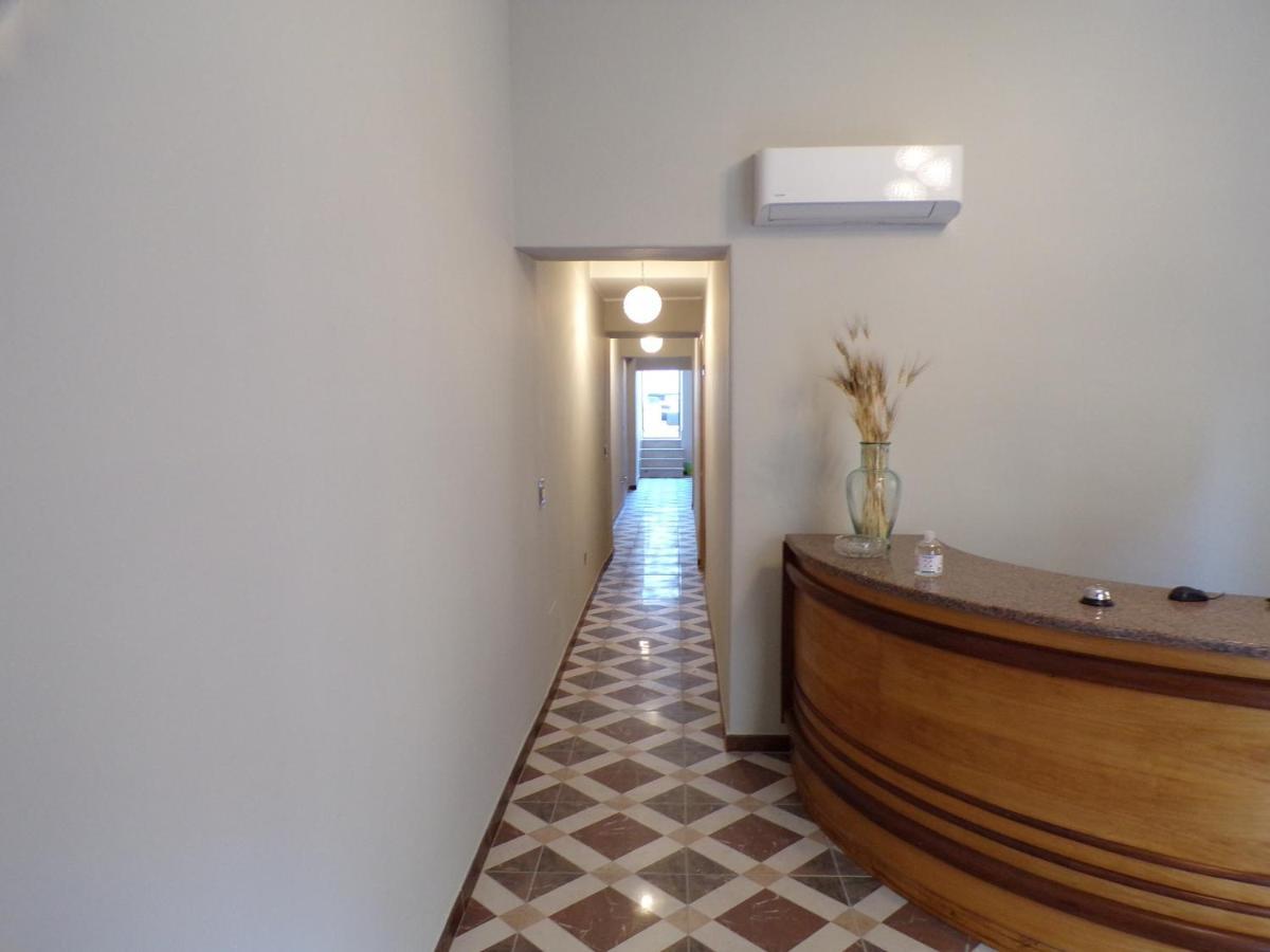 Nuova Aurora Rent Rooms Roccalumera Extérieur photo