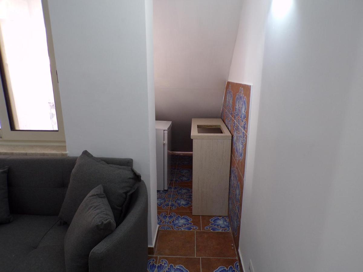 Nuova Aurora Rent Rooms Roccalumera Extérieur photo