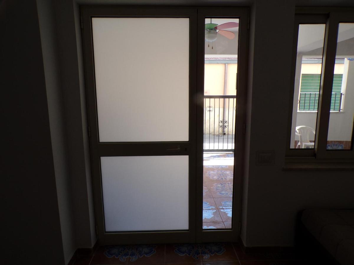Nuova Aurora Rent Rooms Roccalumera Extérieur photo